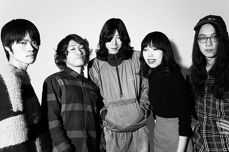 キイチビール＆ザ・ホーリーティッツ、夏の2マンシリーズでTOMOVSKY、カーネーションと初対バン決定 