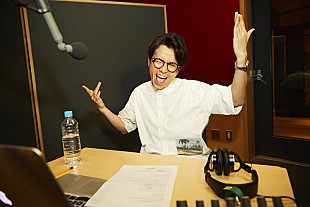 「郷ひろみ×オリラジ藤森慎吾によるハイテンション振付映像を公開」