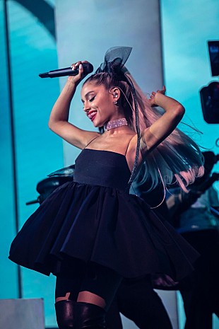 「【2018 #BBMAs】エド・シーランが＜トップ・アーティスト賞＞受賞、全受賞アーティスト＆作品リスト」