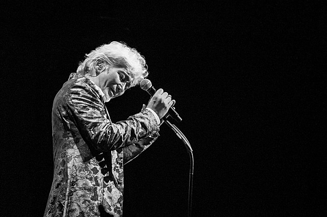 「玉置浩二、全国ツアー日程発表＆オリジナルアルバム13タイトルが紙ジャケで再発決定」1枚目/2