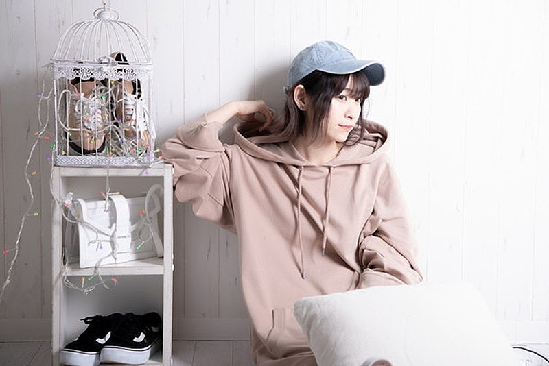 元Chelsy AMI、ソロプロジェクト“TENDERLAMP”始動