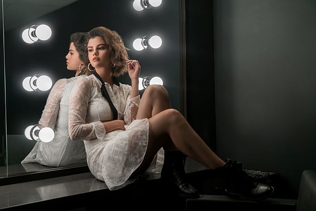 「セレーナ・ゴメス最新シングル「バック・トゥ・ユー」MV公開 ジャスティン似と噂のモデルと共演」1枚目/1