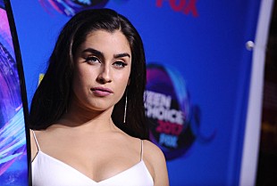 「5Hローレン、ソロとしての初ライブで3曲の新曲を初披露」