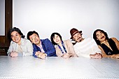 「サザンオールスターズ、新曲の配信開始から3日間でiTunes＆mora週間ランキング1位に」1枚目/2