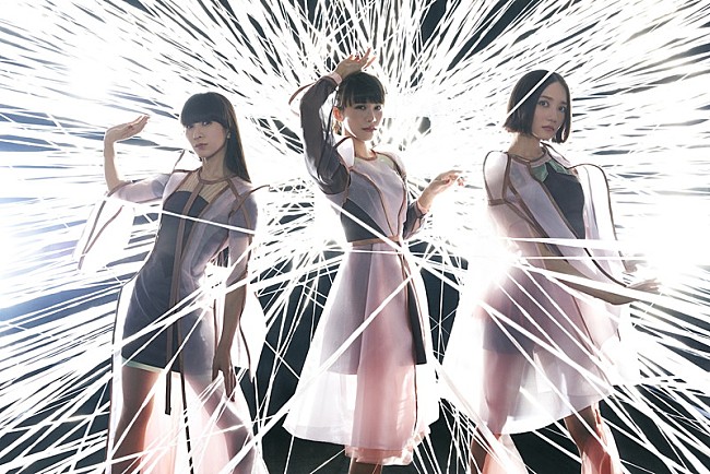「Perfume、新ビジュアル＆新AL『Future Pop』詳細発表　通常盤も特典DISC付き」1枚目/2