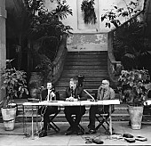 「インターポールがメキシコで行った記者会見映像の日本語字幕版を公開」1枚目/1