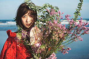 伊藤千晃、10月に初の全国ファンクラブ・イベント・ツアー | Daily