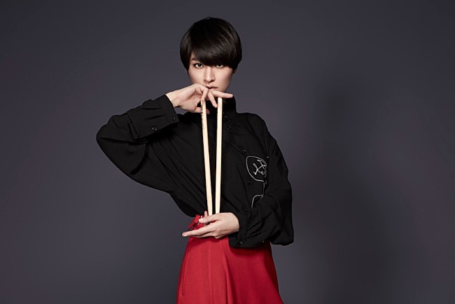 「シシド・カフカがアルバム『DOUBLE TONE』発売を記念しLINE LIVE生ライブの放送決定」1枚目/4