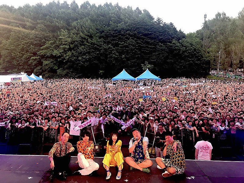 「ジェニーハイ、初めてのフェスは満員御礼　今秋にミニアルバムが発売決定」1枚目/5