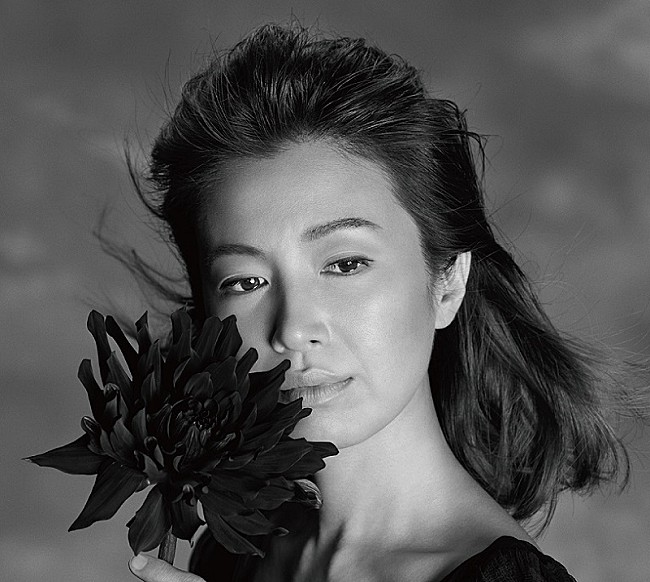 「村治佳織の最新アルバム『シネマ』が9/19リリース決定、本人コメントも」1枚目/1