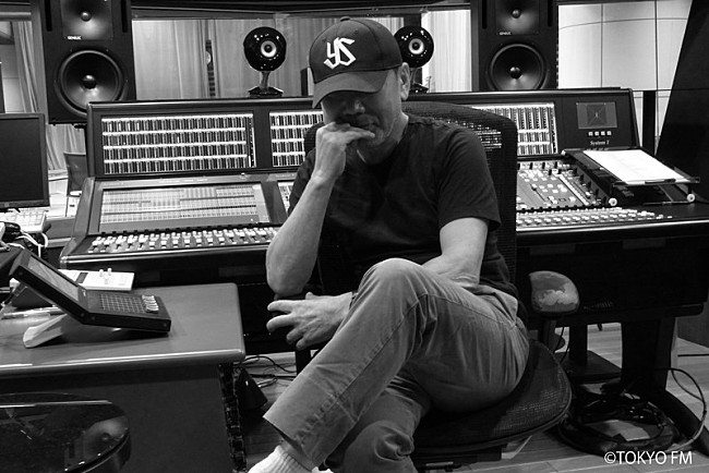 「村上春樹のDJ初挑戦へ向けた特番、スガ シカオ/セカオワSaoriらによるコメントや選曲予想」1枚目/1