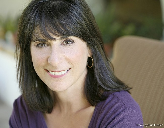 「カーラ・ボノフ、最新アルバム『CARRY ME HOME』の会場先行販売が決定」1枚目/1