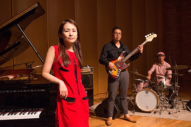 「西山瞳、ヘヴィメタル楽曲カバープロジェクト“NHORHM”第3弾リリース　デーモン閣下のコメントも」1枚目/3