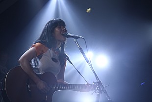 「溢れかえる人の前で魅せつけたあいみょんの初ステージ！【ROCK IN JAPAN FESTIVAL 2018】」