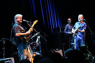 「ネッド・ドヒニー &amp; ヘイミッシュ・スチュアート　日本初共演ライブがついにスタート。東京公演初日の模様をレポート」