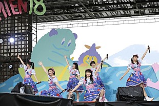 「エビ中【昼のファミえん】、浴衣風衣装で“昼”イメージのセットリストたたみかけ＆メンバーが涙」