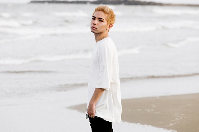 「Rude-α(ルードアルファ)、9/5配信の新作「Take me back」MV公開」1枚目/5