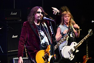 「エース・フレーリー、25年ぶりの来日ソロツアーがスタート　KISSの名曲も多数披露する極上のロックンロール・ショー」