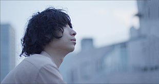 「クリープハイプ、清水依与吏（back number）らが“魅力”語る特別番組OA＆新MV公開」