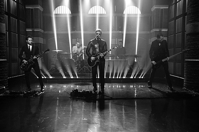 「インターポール、米人気番組での新曲パフォーマンス映像を公開」1枚目/3