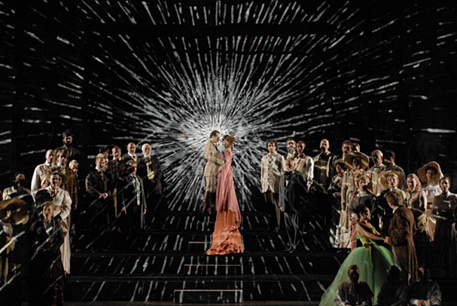 「新国立劇場、大野和士芸術監督シーズン本日開幕『魔笛』演出ケントリッジによるスペシャルトークイベント盛況」1枚目/9