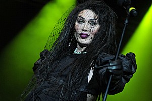 10月23日はなんの日？』デッド・オア・アライヴ、ピート・バーンズの死