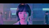 「JUJU、小松菜奈が出演する新曲「メトロ」MV公開」1枚目/3