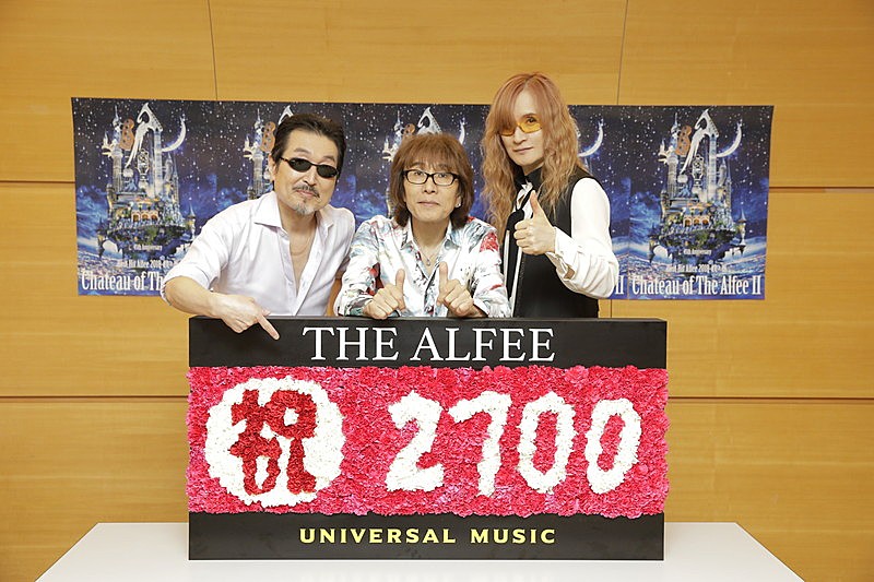 THE ALFEE「THE ALFEE、日本グループ史上最多の通算コンサート本数2700本を達成」1枚目/6