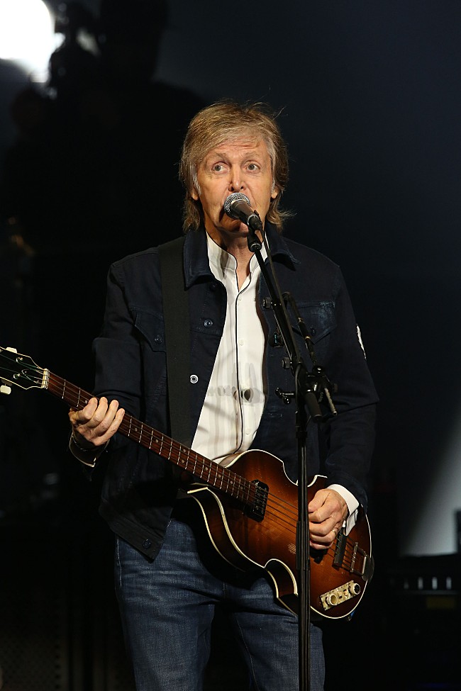 「ポール・マッカートニー、一体感と笑いに包まれた両国国技館公演のレポートが到着＆セットリストも公開」1枚目/4