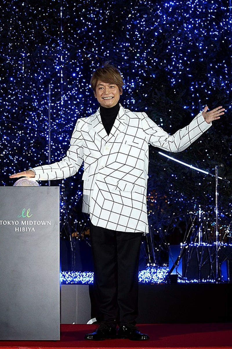 「香取慎吾、クリスマスの予定は「女の子と…」　初の点灯式に「日比谷は夢がかなう場所」」1枚目/1