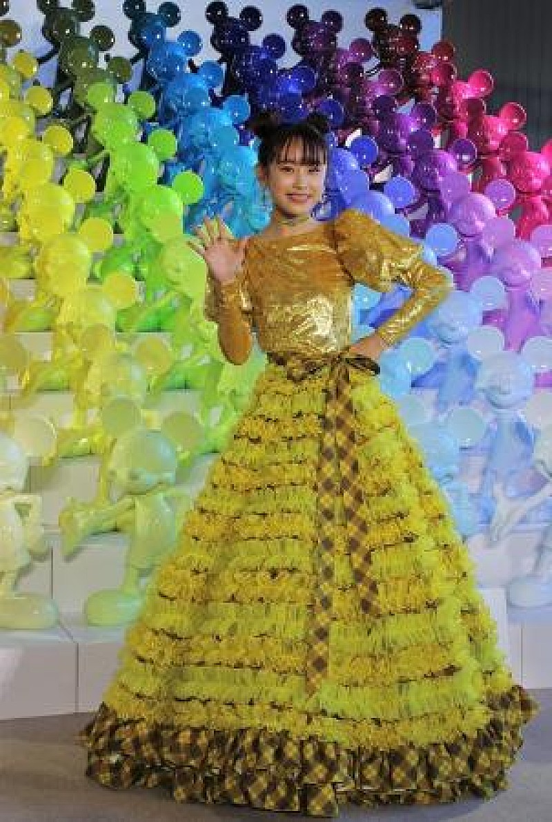 「高橋愛、約４００万円の高級時計をおねだり？　「クリスマスにあべさんに相談します」」1枚目/1