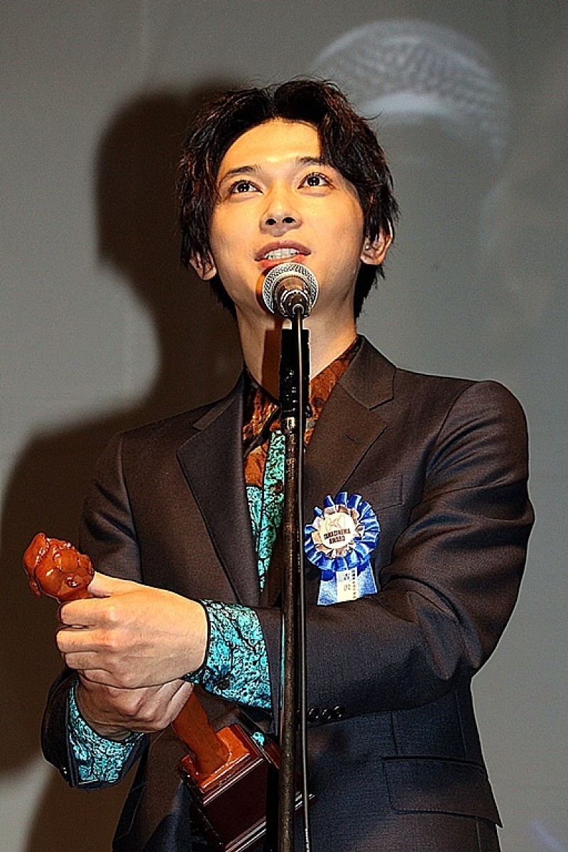 吉沢亮、最優秀新進男優を受賞　「映画を中心にやっていきたい」 