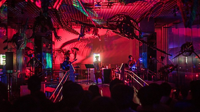 「＜相対性理論の2018年～ライブレポート No.2～＞“相対性理論”と生命の進化が示された特別集会」1枚目/48