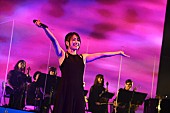 「【ライブ写真あり】宇多田ヒカルが12年ぶりの国内ツアー完走＆ライブ模様の放送決定」1枚目/5