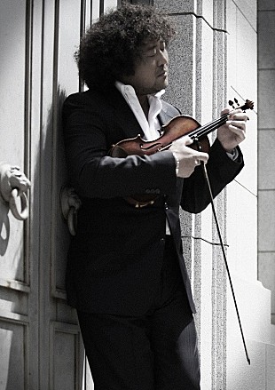 「葉加瀬太郎が奏でる『雪の華』“泣ける”スペシャルMV初解禁」