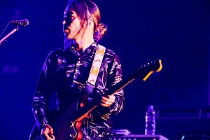 ストレイテナー、バンド結成20周年を締めくくる記念ライブで秦 基博と