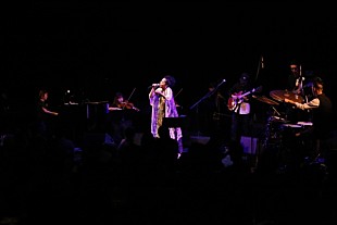 「＜ライブレポート＞jizueがストリングスと魅せたと鮮やかな旋律＆ゲストに元ちとせが登場 東京公演は本日2/4に開催」