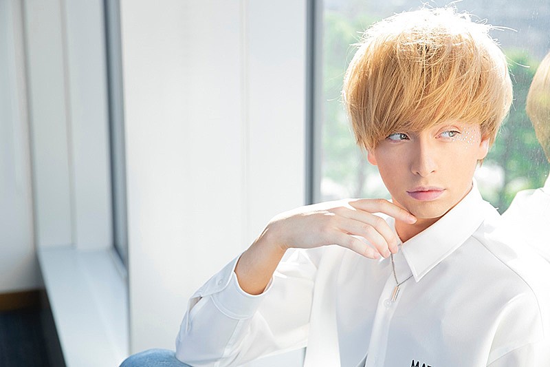 「ニコラス・エドワーズが【Listen with】に登場、『うわノそら』発売記念イベント」1枚目/1