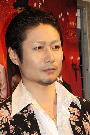 「戸次重幸「本番よりも稽古が好き」　キャストの起用理由は「笑顔が信用できない」」