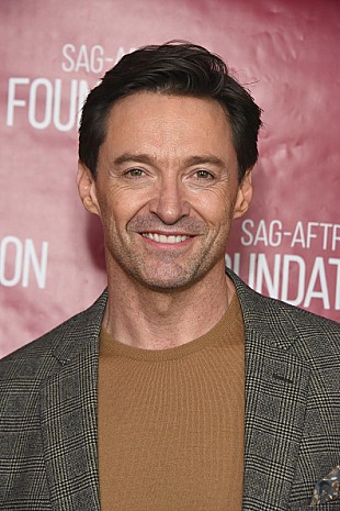 「ヒュー・ジャックマン、【ブリット・アワード】でオープニング・パフォーマンスを行うことが決定」