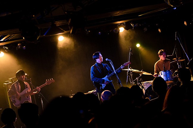 「STEPHENSMITH、先進性とポテンシャルの高さを大いに感じさせた初ワンマン」1枚目/5