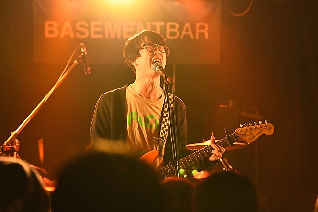 「ArtTheaterGuild、山中さわおプロデュースの新作を引っ提げた自主企画【萌芽納め】ライブレポートが到着」1枚目/5