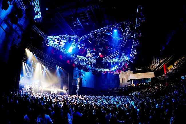 「King Gnu、即完となった初の全国ツアー初日に東阪追加公演を発表」1枚目/3