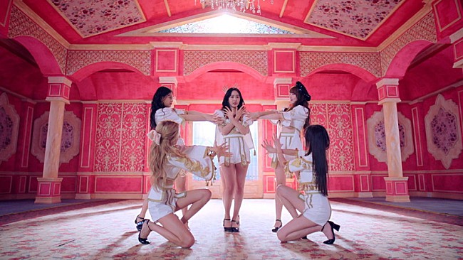 「GFRIEND、タンゴ要素を取り入れた新曲「FLOWER」MV公開」1枚目/1