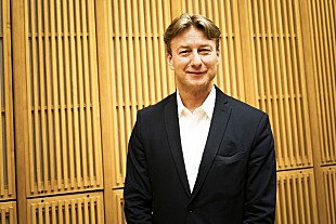 「クリスティアン・アルミンク、リエージュ・フィルと6月末に日本ツアー」