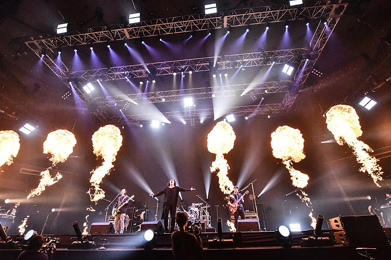 THE BACK HORN「生きる」ことをサヴァイヴしてきた共鳴者たちとの20年「今日これからがまた俺達の出発です」