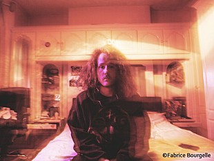 「ジョー・アーモン・ジョーンズ、1夜限りの単独来日公演が決定」