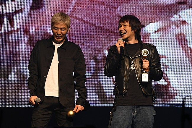 「横山健、梅田航監督」13枚目/20