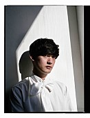 「向井太一がソニーのノイズキャンセリング性能を検証、騒音はどれだけ消えるのか？」1枚目/1