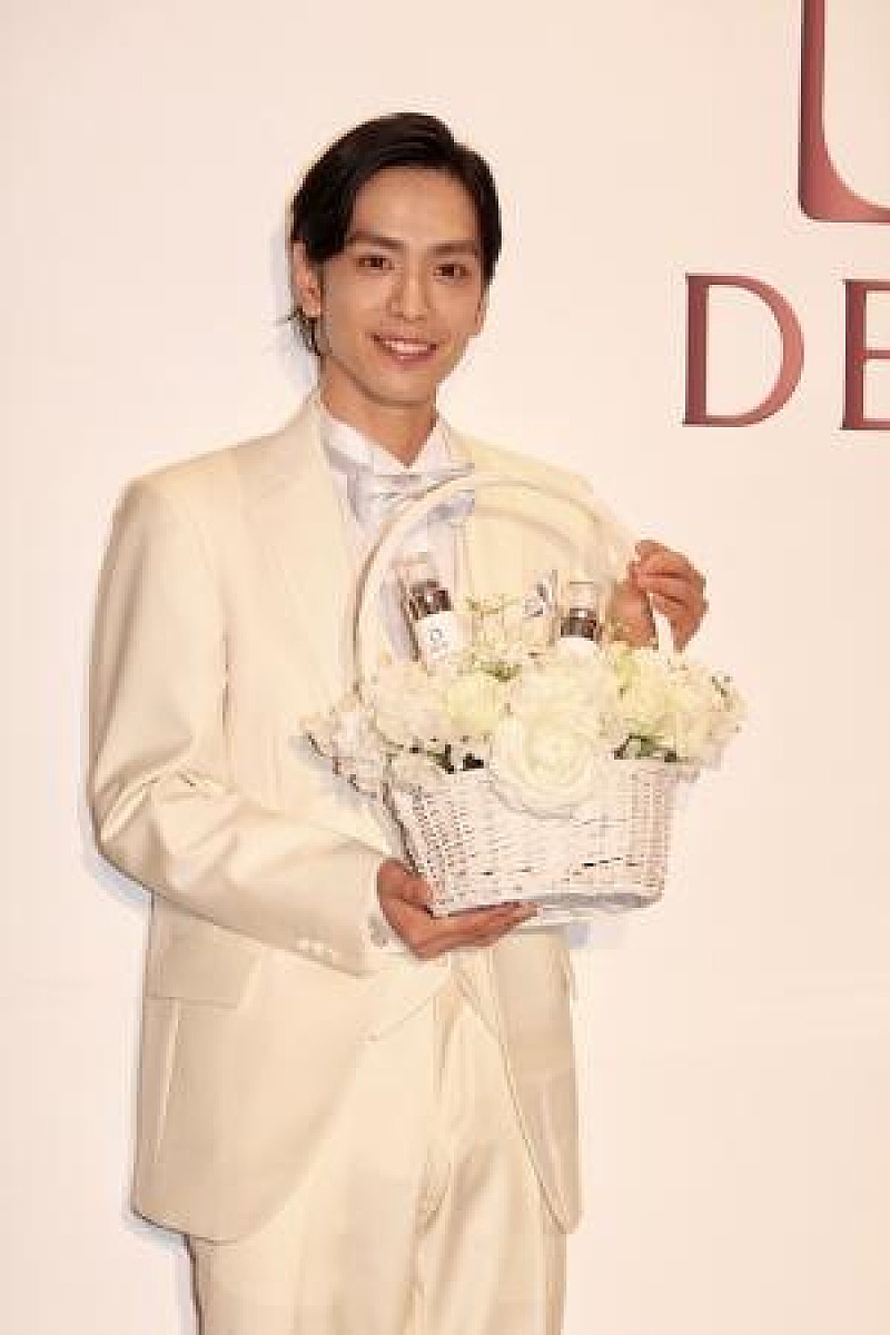 「黒羽麻璃央、理想のプロポ－ズを語る　「日常ではない特別な日にしたい」」1枚目/1